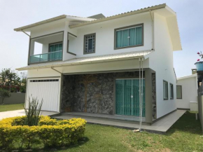 Casa de 4 quartos em Florianópolis a 5min da praia